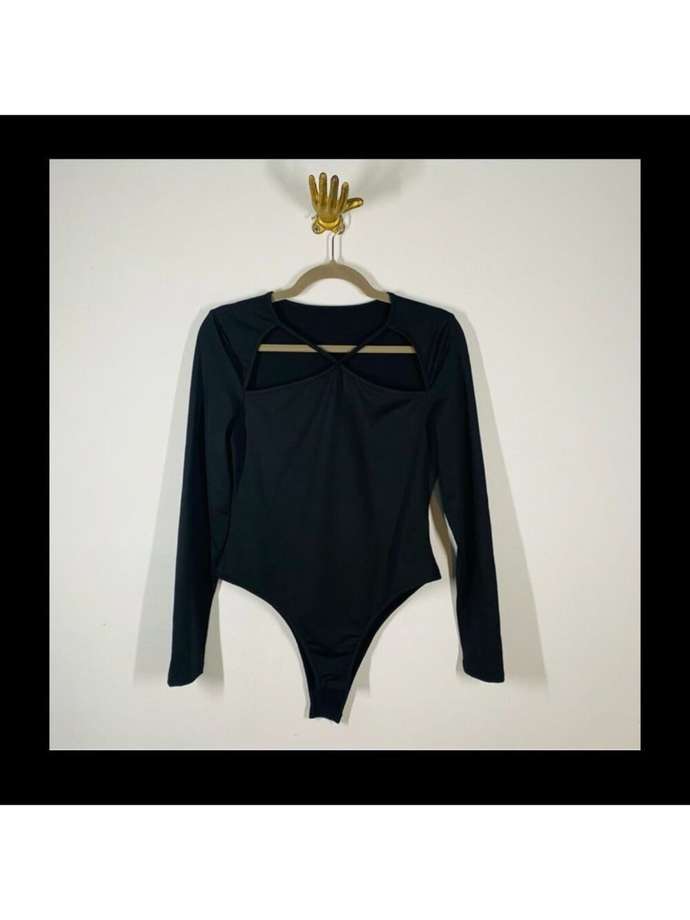 Cutout Detail Black Long-Sleeve Bodysuit With Snap Closure 95% Polyester & 5%